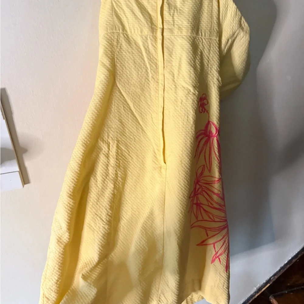 Lilly Pulitzer Strapless Yellow Dress with Pink Floral Design - Picture 10 of 10